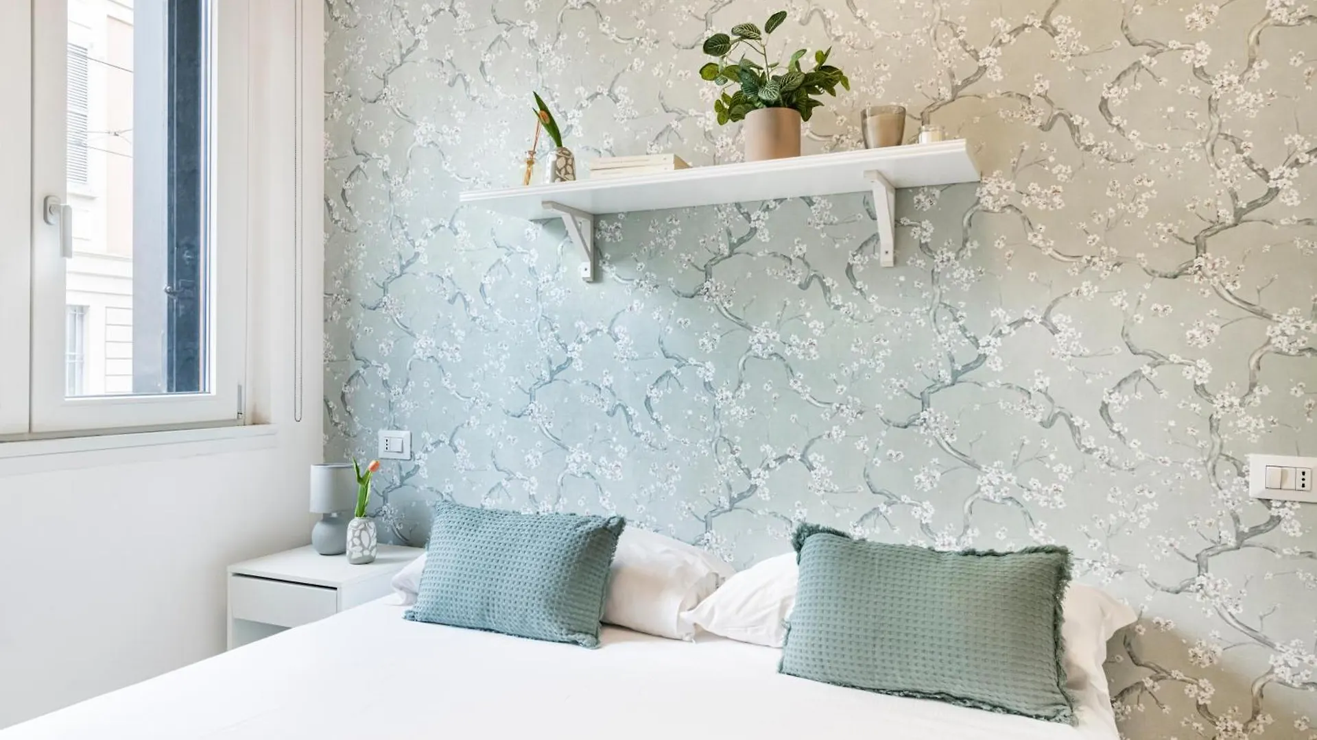 Easylife - Comodo Trilocale In Porta Romana Milan