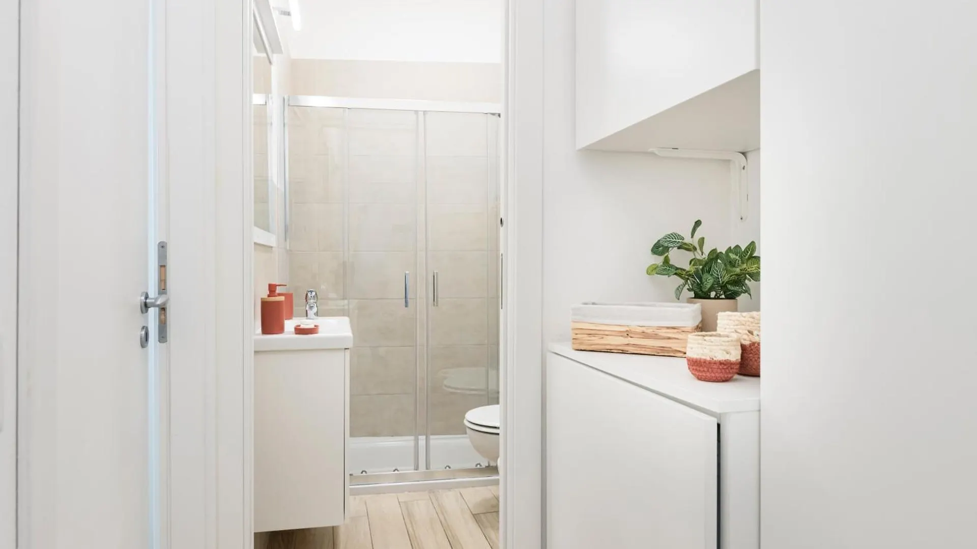 Apartment Easylife - Comodo Trilocale In Porta Romana Milan