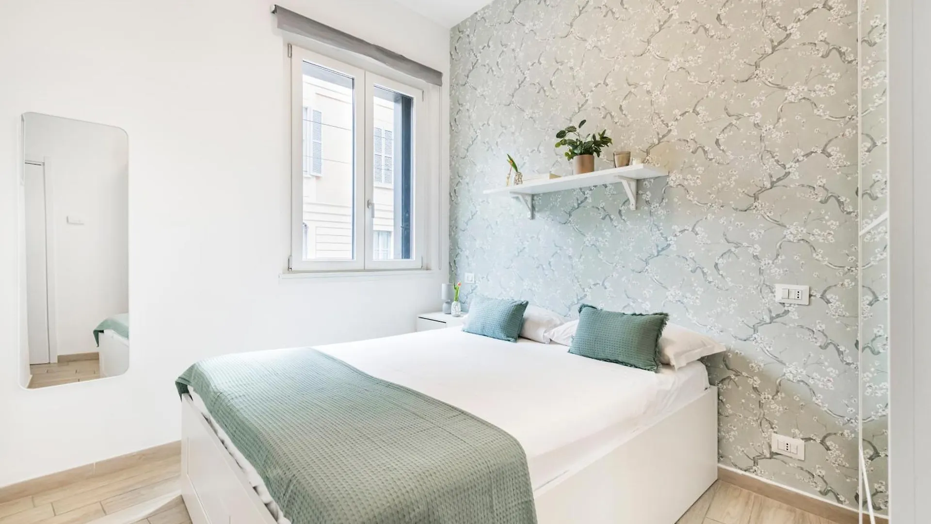 Easylife - Comodo Trilocale In Porta Romana Milan Italy