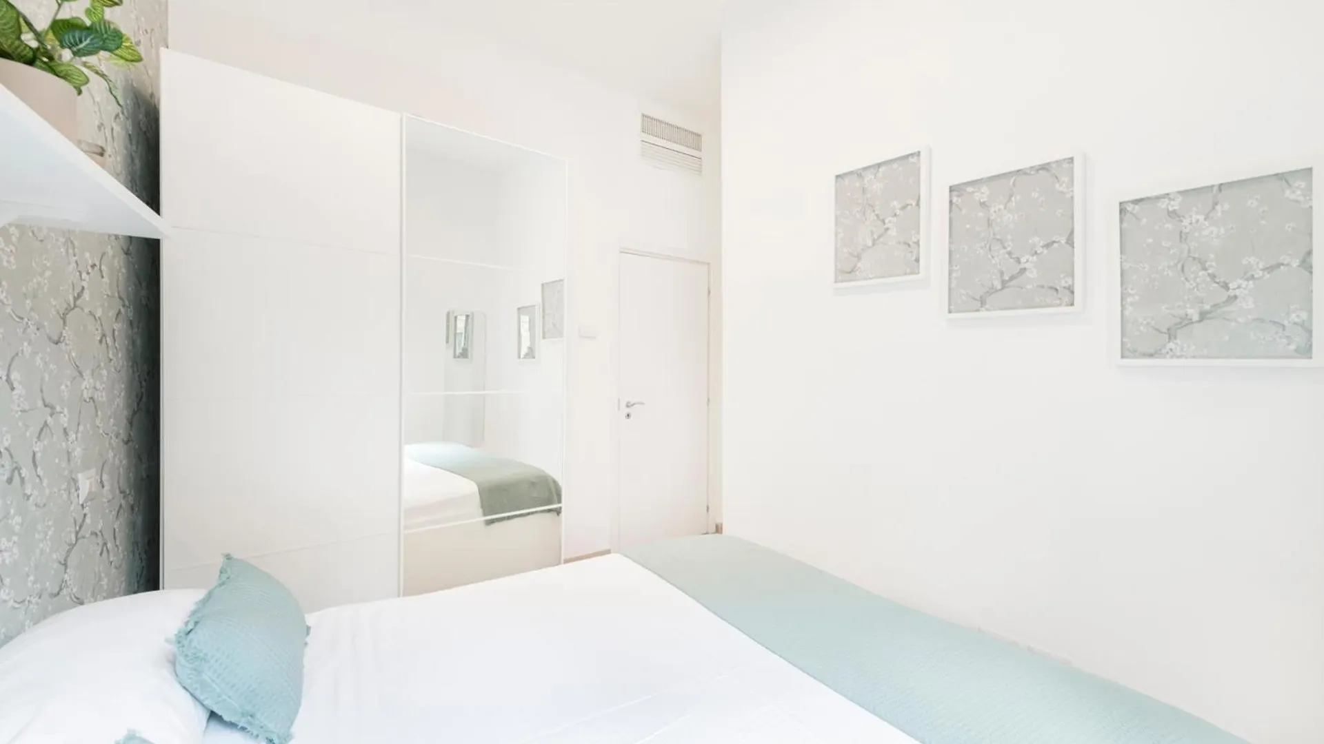 Apartment Easylife - Comodo Trilocale In Porta Romana Milan Italy